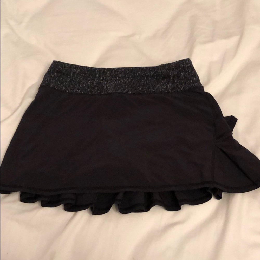Lulu lemon skirt